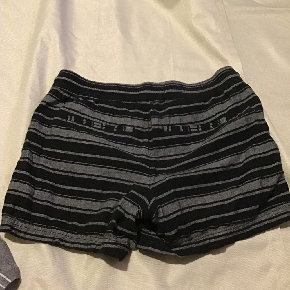 Sonoma Black and Gray Athletic Shorts with Striped Design - Picture 2 of 3